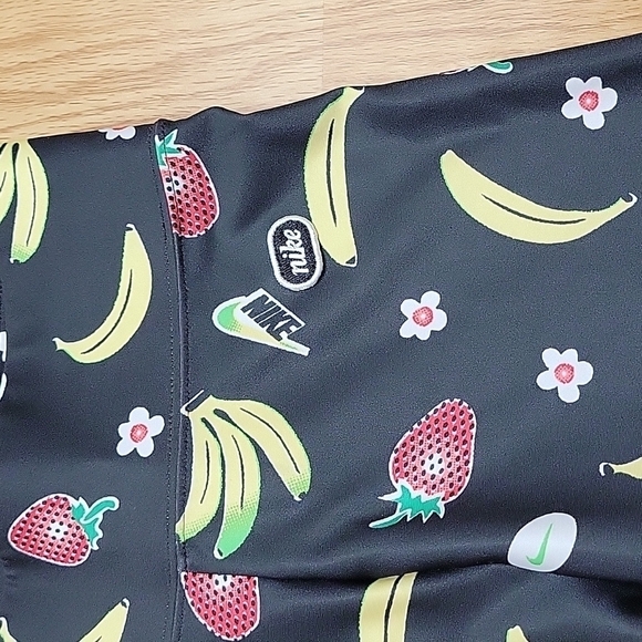 Nike Sportswear Fruit Printed High-Waisted Leggings Womens Active Leggings - Picture 5 of 8